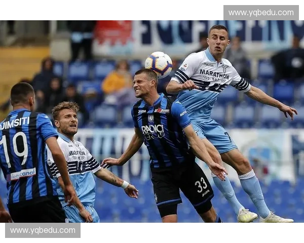 欧联杯亚军荣誉背后的故事与挑战 解析球队一路走来的不凡征程